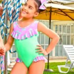 Entero de niña con lazo trasero