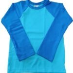 Franela surfista infantil (Azul con mangas azul cielo)